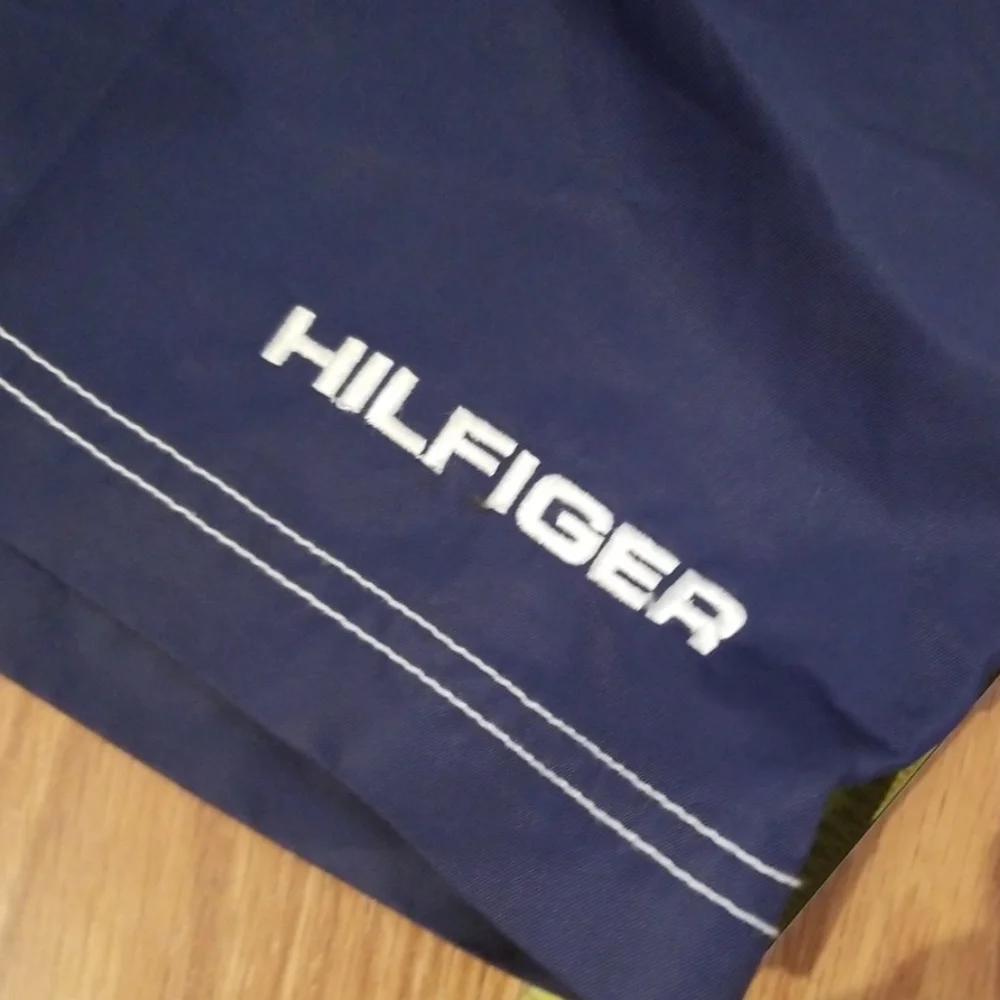 Vintage Tommy Hilfiger shorts‎ xl